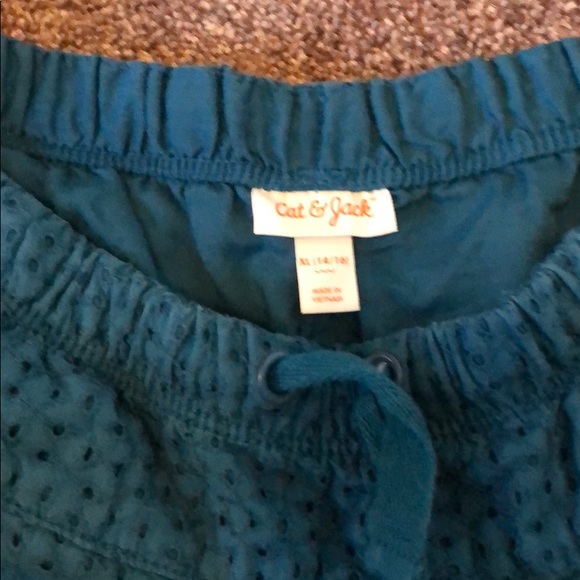 Cat & Jack shorts - Picture 3 of 4